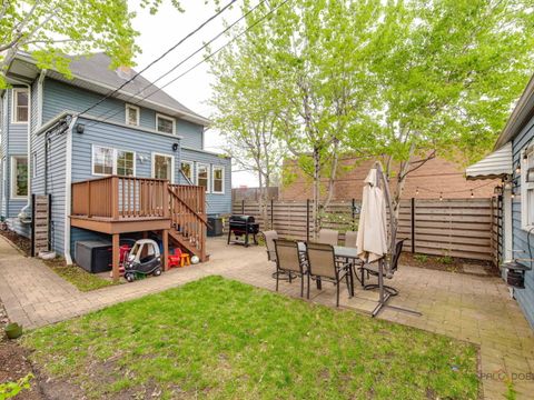 Tiny photo for 4815 W Warner Avenue, Chicago, IL 60641 (MLS # 12619312)