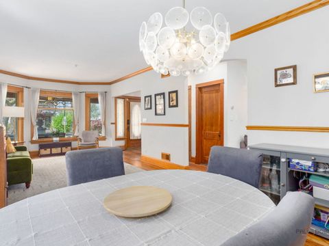 Tiny photo for 4815 W Warner Avenue, Chicago, IL 60641 (MLS # 12619312)