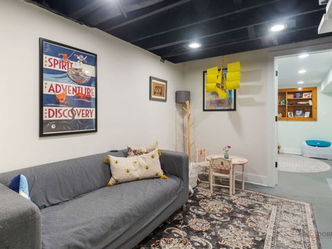 Tiny photo for 4815 W Warner Avenue, Chicago, IL 60641 (MLS # 12619312)