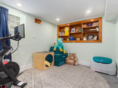 Tiny photo for 4815 W Warner Avenue, Chicago, IL 60641 (MLS # 12619312)