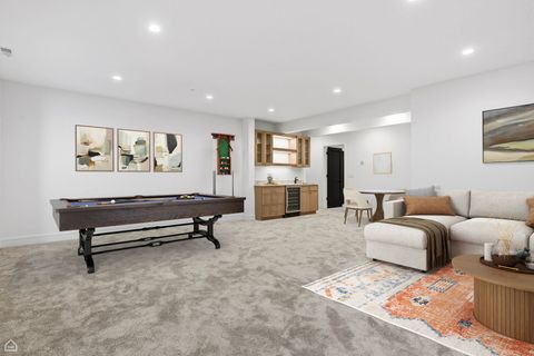 Tiny photo for 1100 Lois Avenue, Park Ridge, IL 60068 (MLS # 12647438)