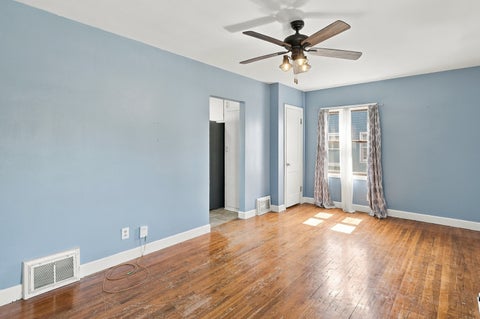 Tiny photo for 2329 Frances Place, Davenport, IA 52804 (MLS # 12753520)