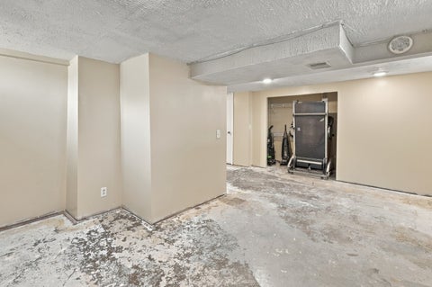 Tiny photo for 2329 Frances Place, Davenport, IA 52804 (MLS # 12753520)