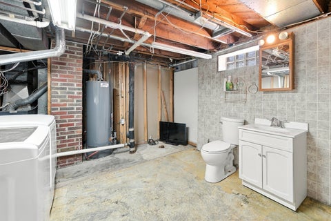 Tiny photo for 2329 Frances Place, Davenport, IA 52804 (MLS # 12753520)