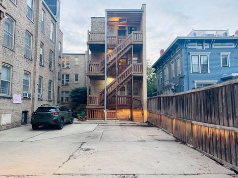 Tiny photo for 300 N Oak Park Avenue #1, Oak Park, IL 60302 (MLS # 12492762)