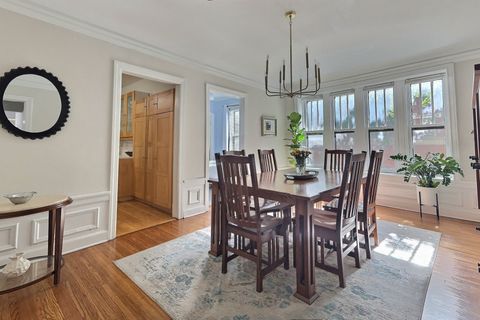 Tiny photo for 300 N Oak Park Avenue #1, Oak Park, IL 60302 (MLS # 12492762)