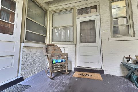 Tiny photo for 300 N Oak Park Avenue #1, Oak Park, IL 60302 (MLS # 12492762)