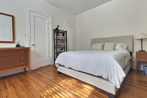 Tiny photo for 300 N Oak Park Avenue #1, Oak Park, IL 60302 (MLS # 12492762)