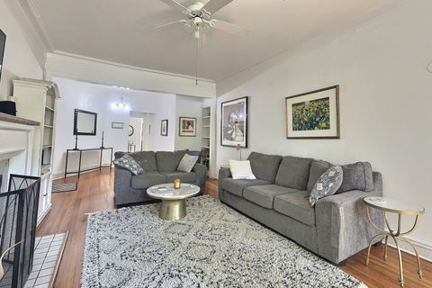 Tiny photo for 300 N Oak Park Avenue #1, Oak Park, IL 60302 (MLS # 12492762)