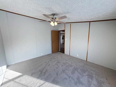 Tiny photo for 1739 120th Avenue, Aledo, IL 61231 (MLS # 100000131)