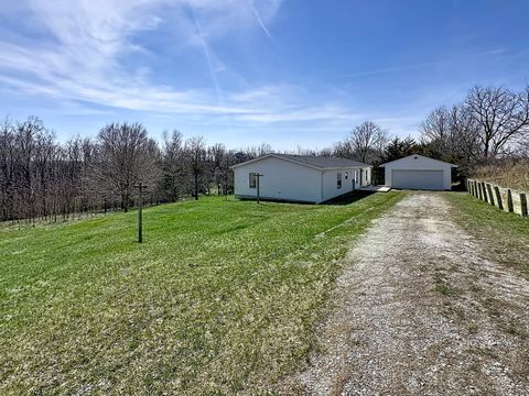 Tiny photo for 1739 120th Avenue, Aledo, IL 61231 (MLS # 100000131)