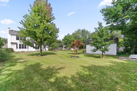 Tiny photo for 185 W Hickory Road, Lombard, IL 60148 (MLS # 12466202)