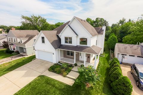 Tiny photo for 185 W Hickory Road, Lombard, IL 60148 (MLS # 12466202)