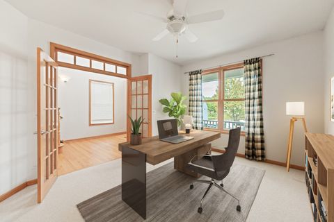 Tiny photo for 185 W Hickory Road, Lombard, IL 60148 (MLS # 12466202)