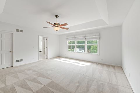Tiny photo for 185 W Hickory Road, Lombard, IL 60148 (MLS # 12466202)