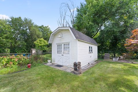 Tiny photo for 185 W Hickory Road, Lombard, IL 60148 (MLS # 12466202)