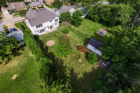 Tiny photo for 185 W Hickory Road, Lombard, IL 60148 (MLS # 12466202)