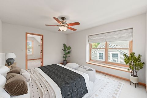 Tiny photo for 185 W Hickory Road, Lombard, IL 60148 (MLS # 12466202)
