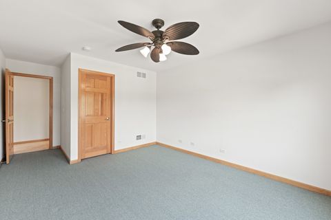 Tiny photo for 185 W Hickory Road, Lombard, IL 60148 (MLS # 12466202)