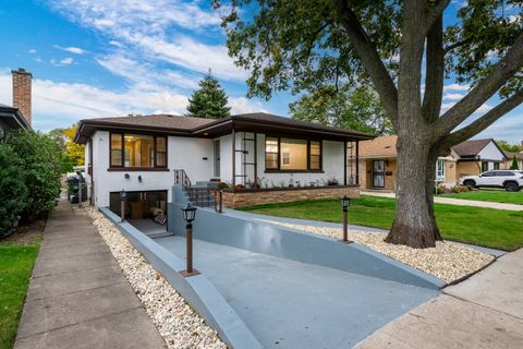 Tiny photo for 9539 Lorel Avenue, Skokie, IL 60077 (MLS # 12516840)