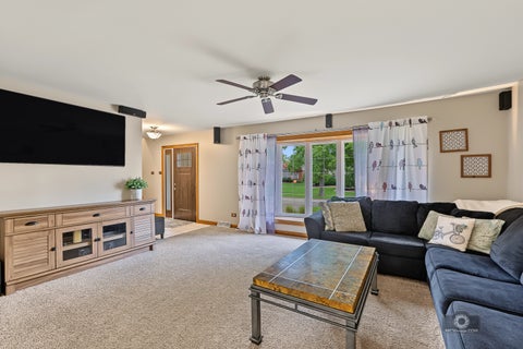 Tiny photo for 15224 Walnut Road, Oak Forest, IL 60452 (MLS # 12774006)