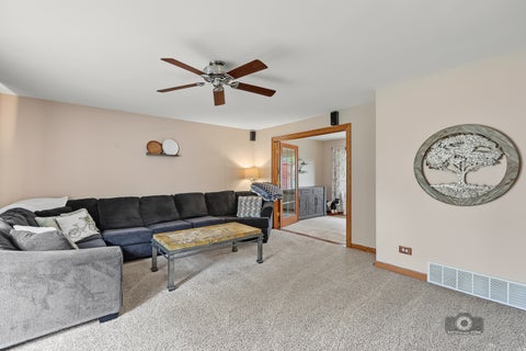 Tiny photo for 15224 Walnut Road, Oak Forest, IL 60452 (MLS # 12774006)