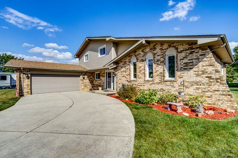 Tiny photo for 15229 Bunker Drive, Orland Park, IL 60462 (MLS # 12487045)