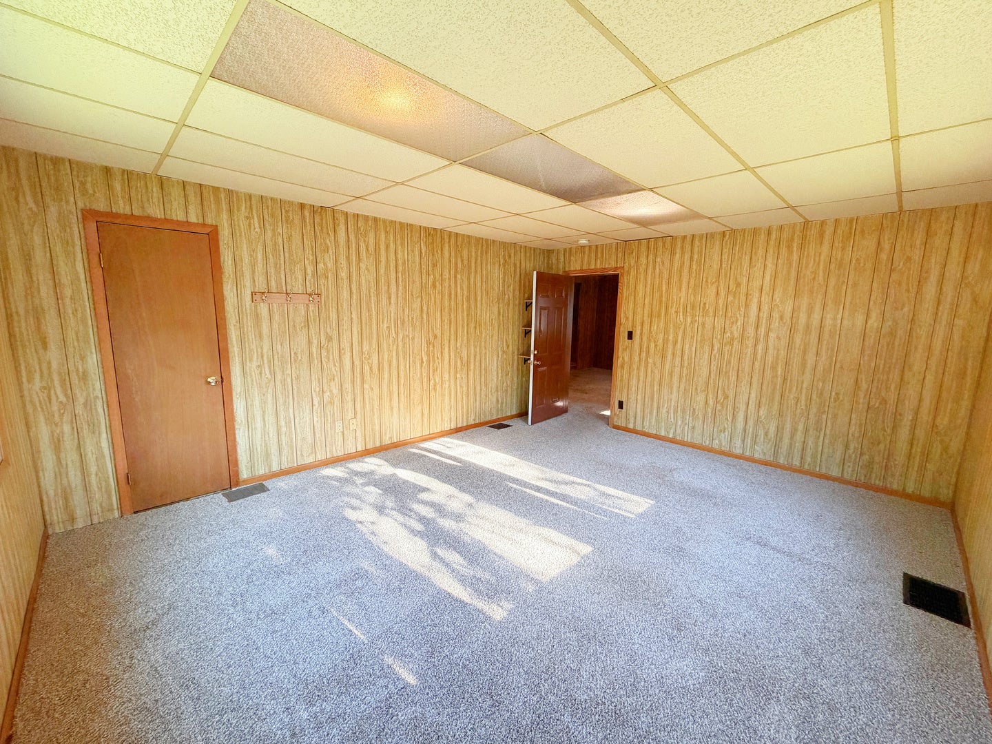 1402 N Sterling Street