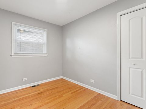Tiny photo for 240 N Park Drive, Glenwood, IL 60425 (MLS # 12417020)