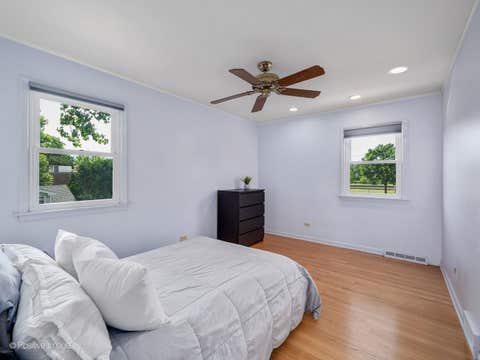 Tiny photo for 113 N Oak Street, Elmhurst, IL 60126 (MLS # 12688342)