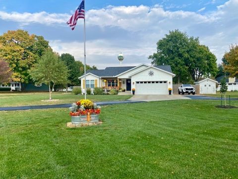 805 E Market Street Hennepin IL 61327