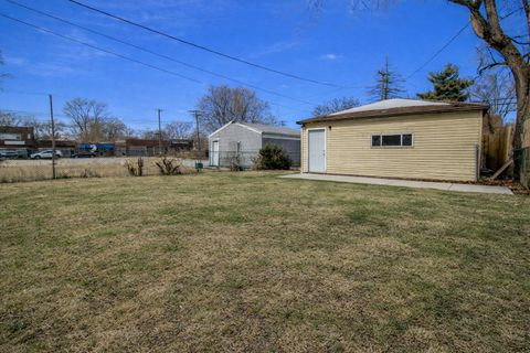 Tiny photo for 212 E 142nd Place, Dolton, IL 60419 (MLS # 12566807)