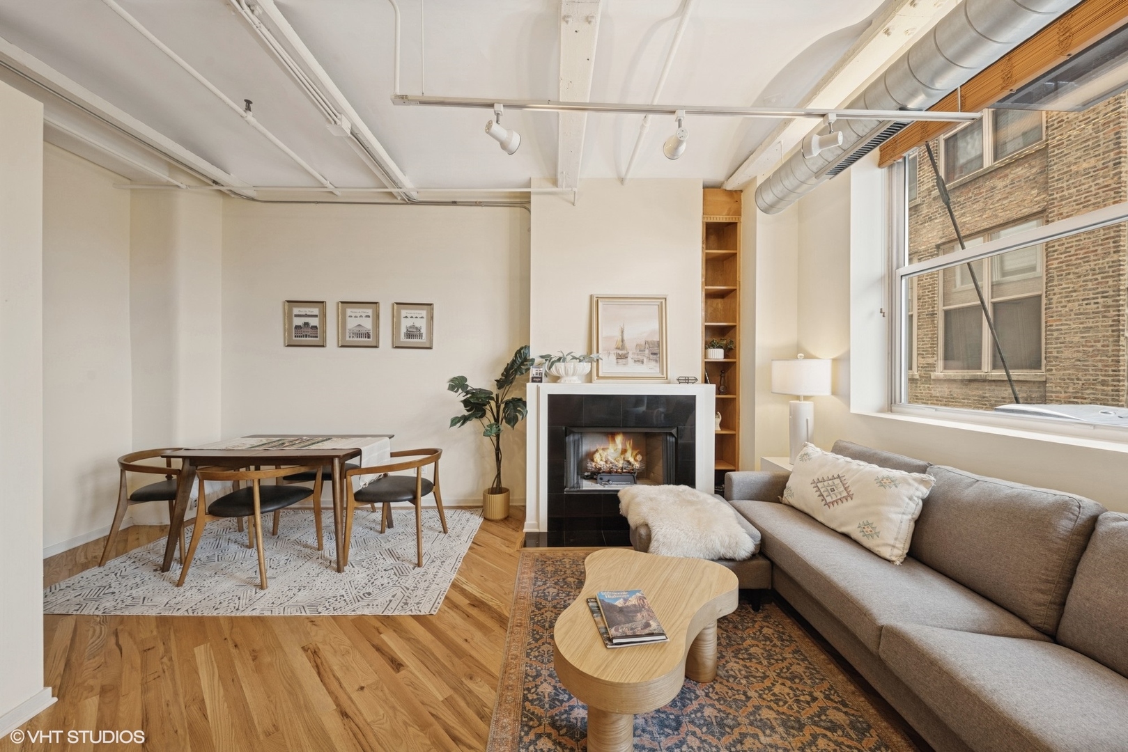 500 S Clinton Street 517