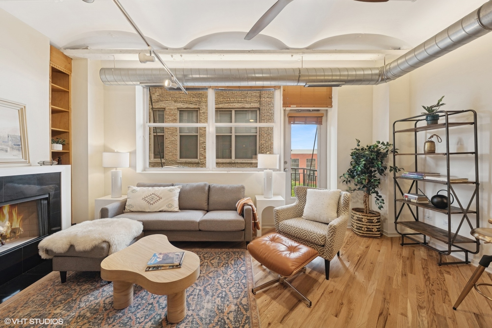 500 S Clinton Street 517
