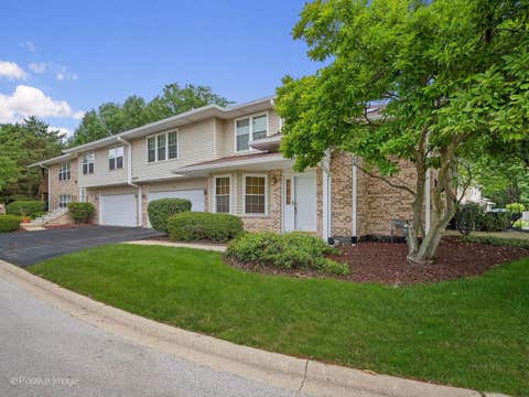 Tiny photo for 920 Elderberry Circle #104, Naperville, IL 60563 (MLS # 12731647)