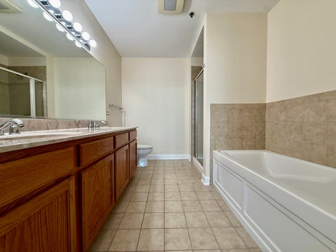 Tiny photo for 1600 S Prairie Avenue #1006, Chicago, IL 60616 (MLS # 12795496)