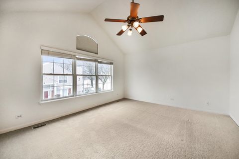 Tiny photo for 808 Old Checker Road, Buffalo Grove, IL 60089 (MLS # 12575200)