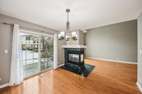 Tiny photo for 808 Old Checker Road, Buffalo Grove, IL 60089 (MLS # 12575200)