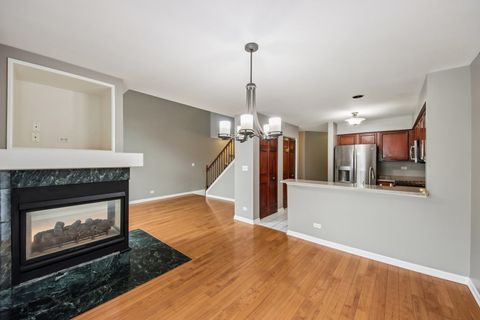 Tiny photo for 808 Old Checker Road, Buffalo Grove, IL 60089 (MLS # 12575200)