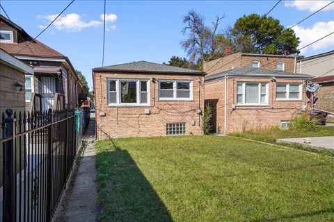 Tiny photo for 547 E 89th Place, Chicago, IL 60619 (MLS # 12491558)