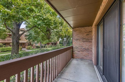 Tiny photo for 7970 Garfield Avenue #102, Burr Ridge, IL 60527 (MLS # 12745504)