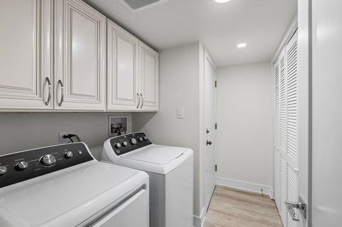 Tiny photo for 7970 Garfield Avenue #102, Burr Ridge, IL 60527 (MLS # 12745504)