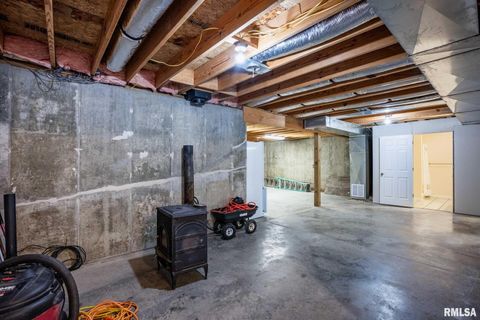 Tiny photo for 450 Clark School Road, Desoto, IL 62924 (MLS # QC4269747)