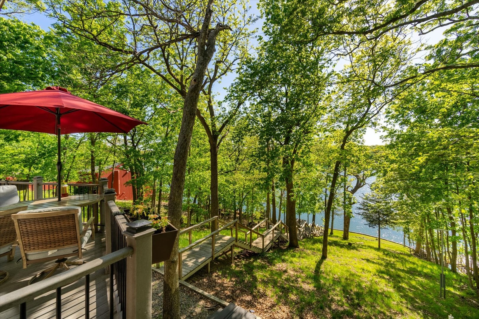 1127 Loganberry Lane