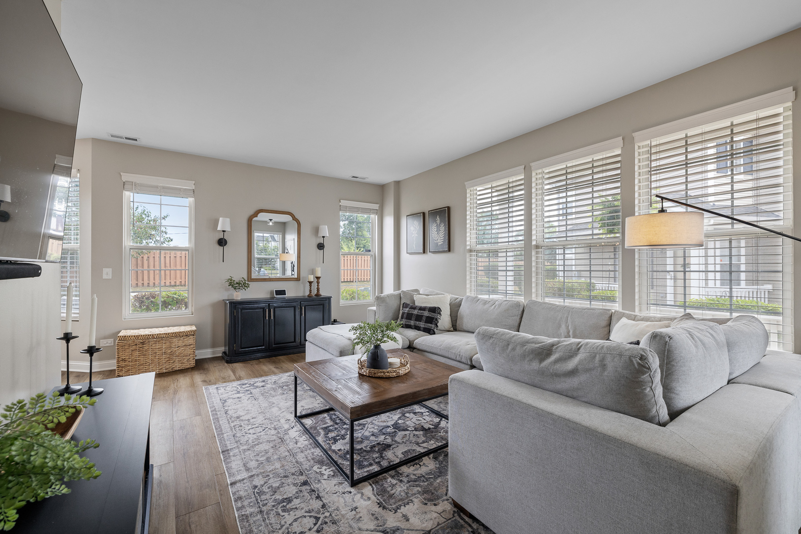 25035 Clare Circle