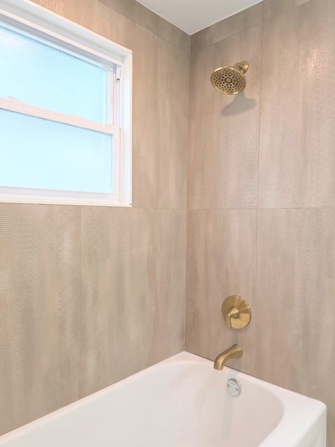 Tiny photo for 4727 N Newcastle Avenue, Harwood Heights, IL 60706 (MLS # 12679190)