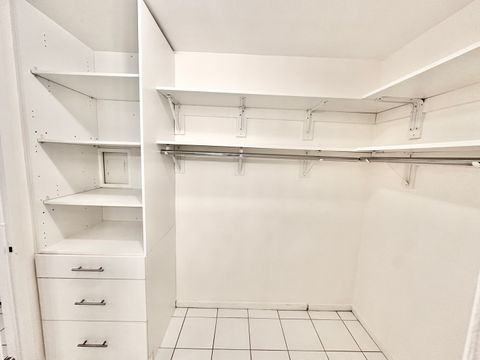 Tiny photo for 1960 N Lincoln Park West Avenue #402, Chicago, IL 60614 (MLS # 12524883)