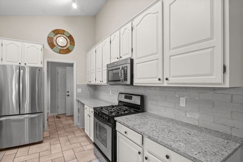 Tiny photo for 39W228 W Hilltop Drive, St. Charles, IL 60175 (MLS # 12598516)