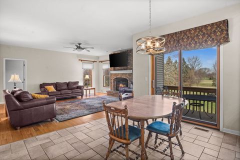 Tiny photo for 39W228 W Hilltop Drive, St. Charles, IL 60175 (MLS # 12598516)