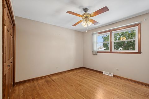 Tiny photo for 10506 S Michael Drive, Palos Hills, IL 60465 (MLS # 12501185)